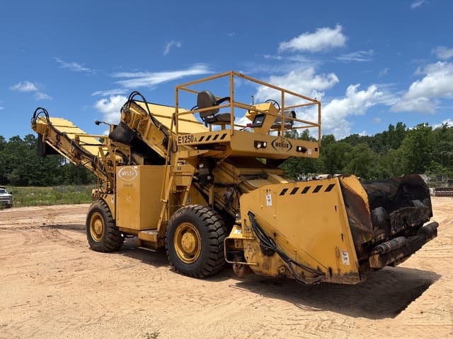 2013 Weiler E1250A