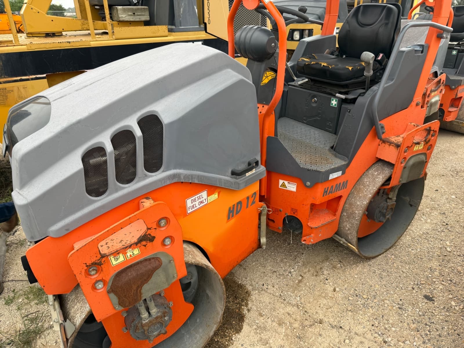 2011 Hamm HD12VV