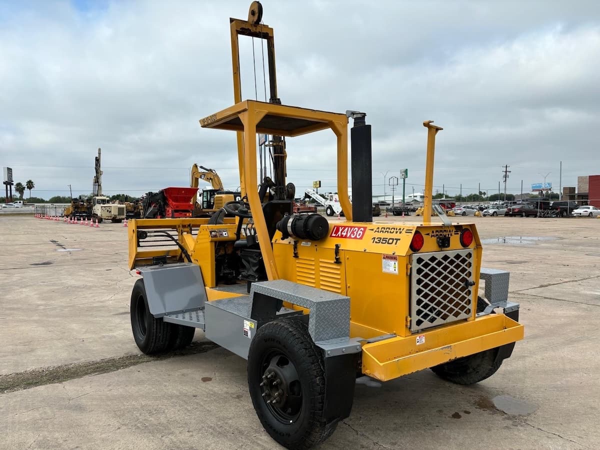 2020 Arrow 1350T