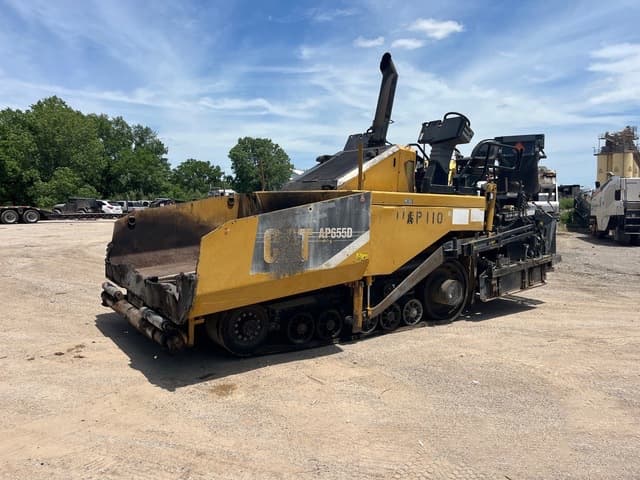 2010 Cat AP1055D