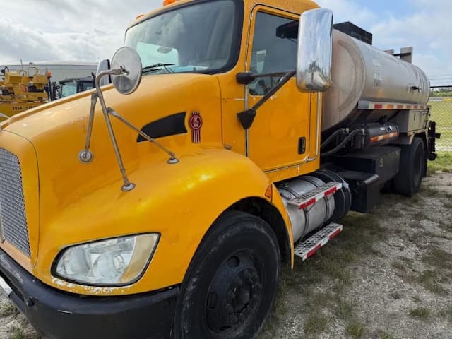 2016 Etnyre 2000 Gallon