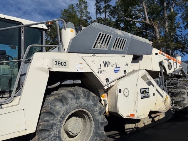 2019 Wirtgen WR240i — photo 1 of 24