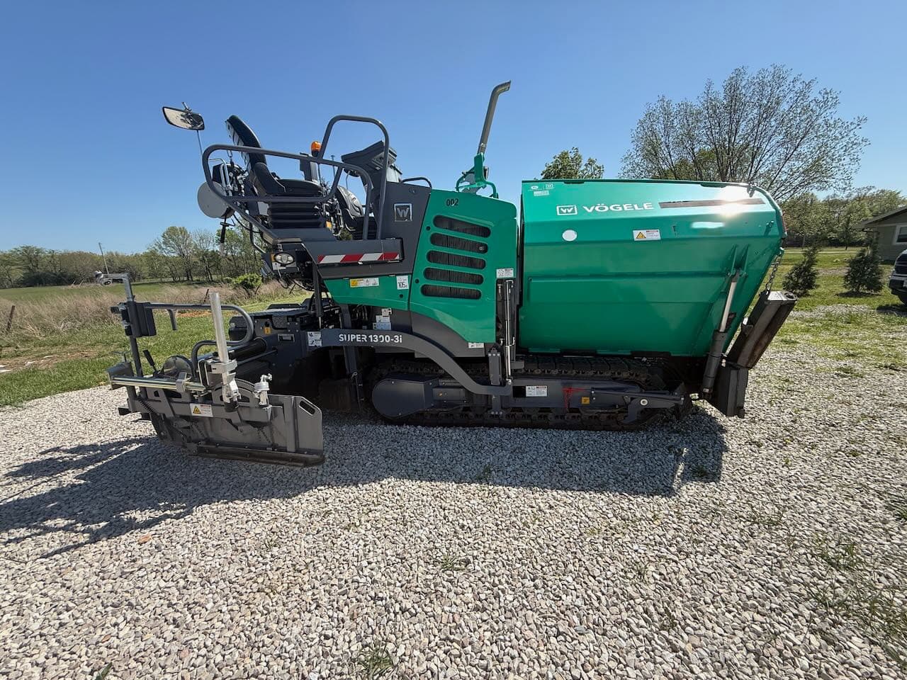 2022 Vogele Super 1300-3i — photo 1 of 44